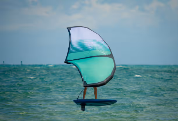 Wingfoil in Essaouira: first rides to foiling